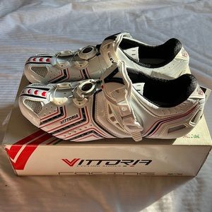 Vittoria Cycle shoes, US 10.5